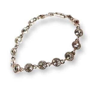 AVON rhinestone tennis bracelet